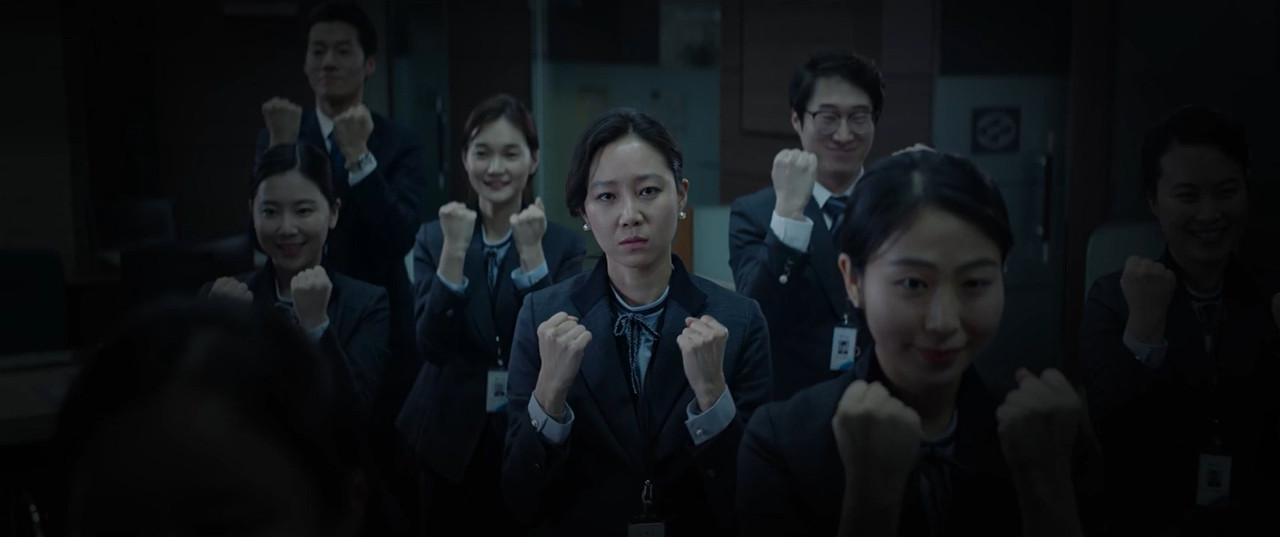 Door Lock 2018 WebRip [Hindi + Korean] 480p, 720p ESub Screenshot