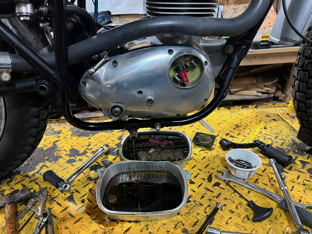 B44 wet sump draining