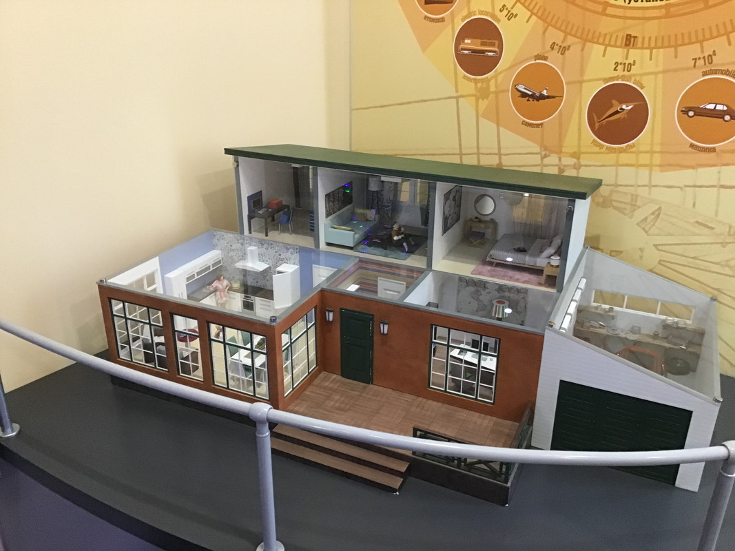 F5B7A6DC-699F-48A4-904D-5D24E07A3F8E