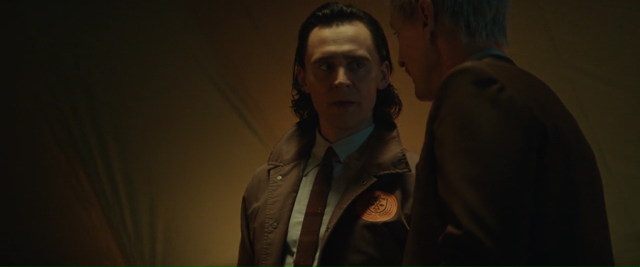 Loki (2021) Season 1 [Hindi + Tamil + Telugu + English] WebRip 480p, 720p ESub - Complete Screenshot
