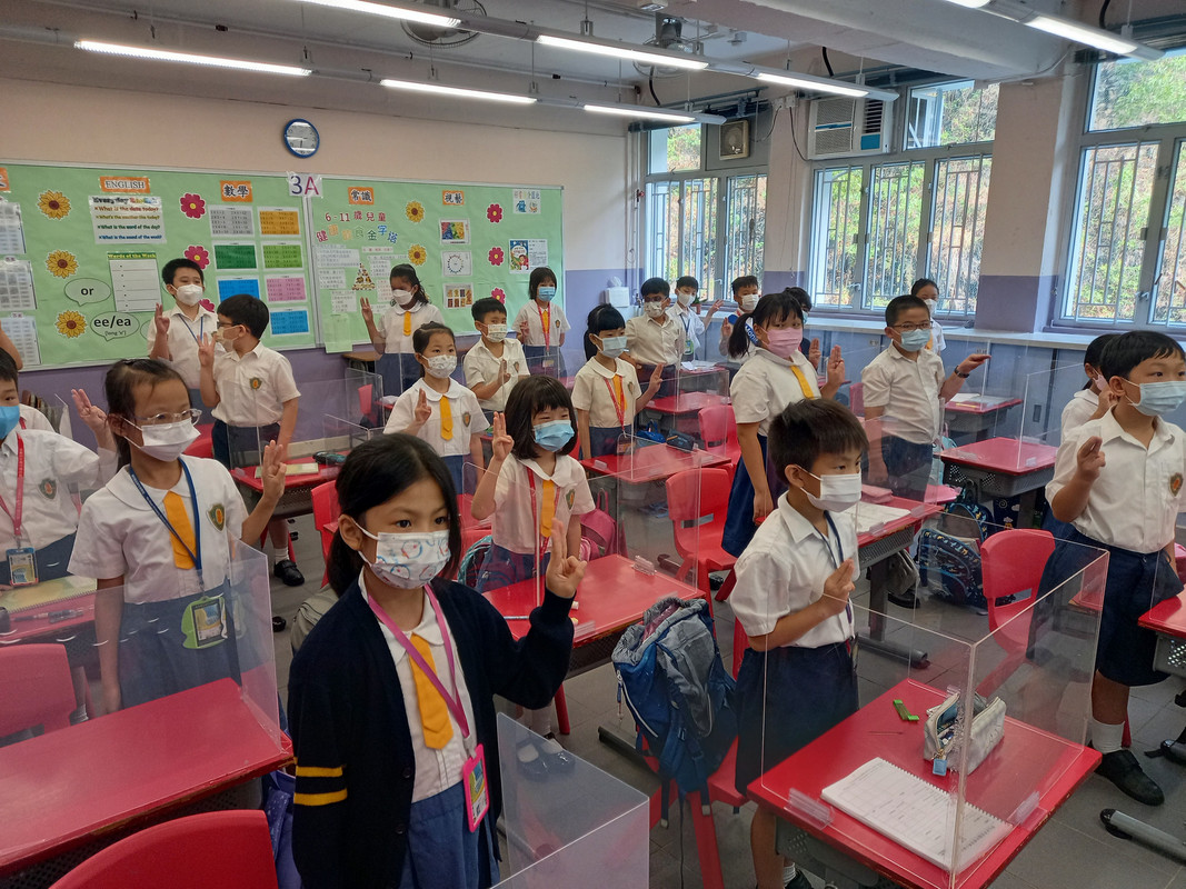 photo-commitment2223-3A-001