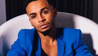 astonmerrygold.jpg