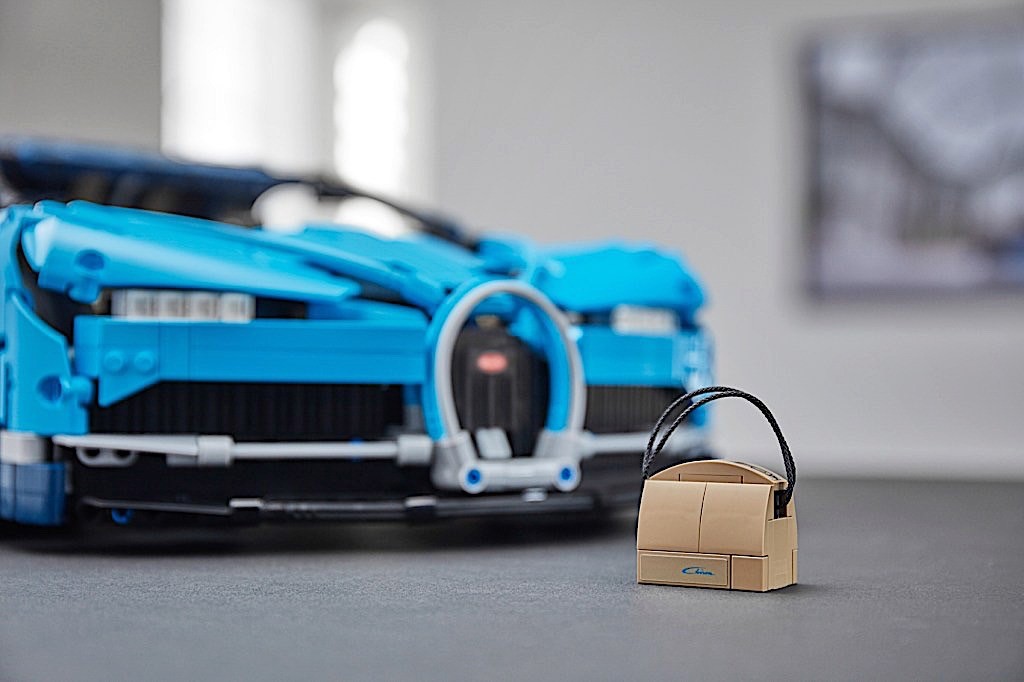 Lego Technic Bugatti Chiron (11)