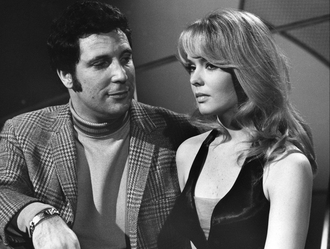 joey_heatherton_b90