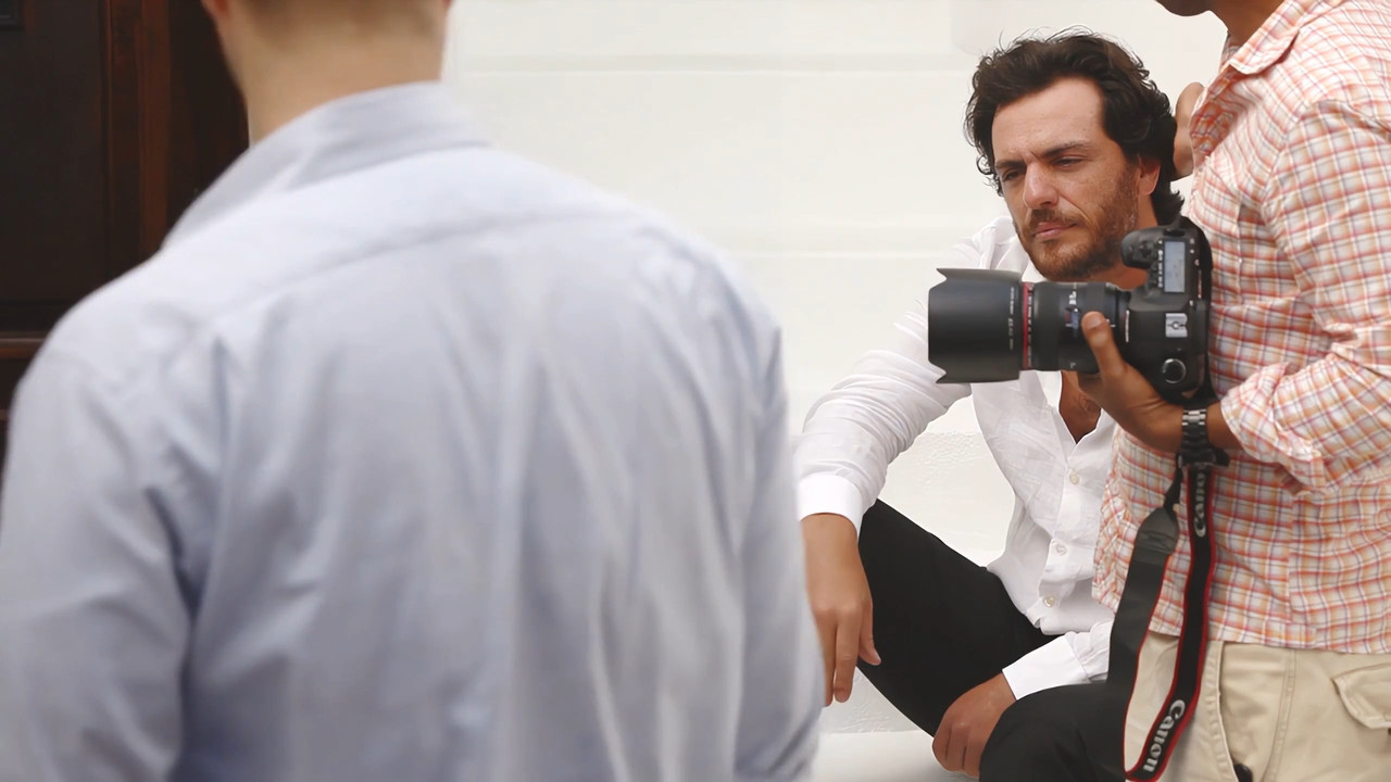 https://i.postimg.cc/25KdQCBj/Isto-Gente-Making-of-Photoshoot-Alinne-Moraes-e-Rodrigo-Lombardi-ts-snapshot-02-38-175.jpg