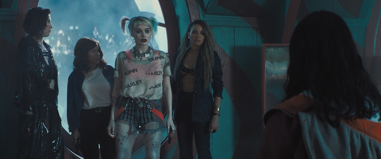 26 Хищные птицы Потрясающая история Харли Квинн 2020г. BDRip 1080p.mkv_20231113_174210.431