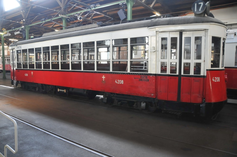 Tramvajski muzej u Beu 3-A-Wien-tramvajski-muzej-motorna-kola-Z-4208-3rd-Av-Railway-System
