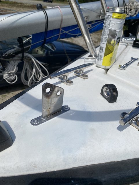 1BA49DC6-6080-417D-996B-2E34A5696466