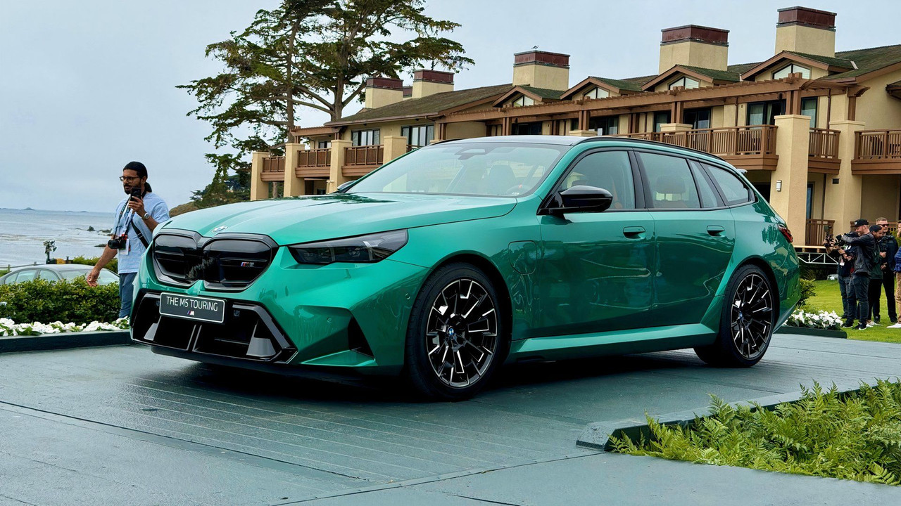2025 BMW M5