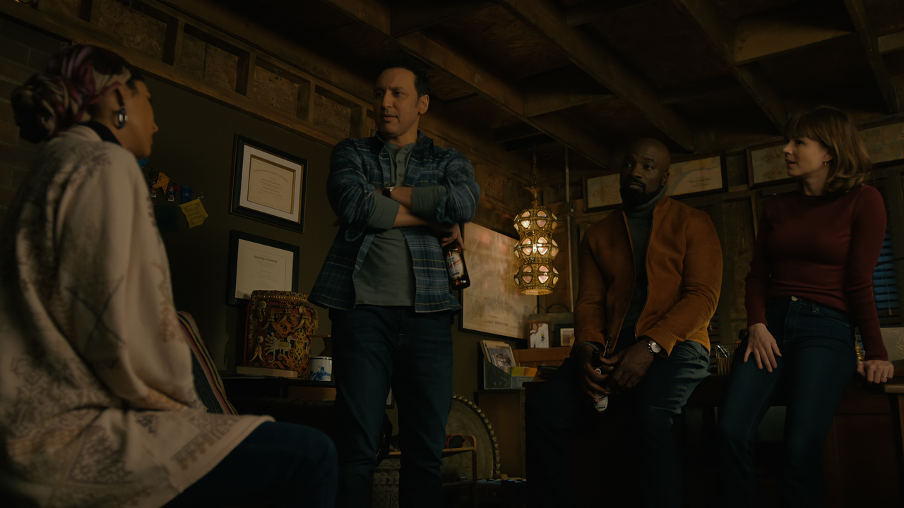 Evil.S03E09.The.Demon.of.Money.2160p.10bit.PMTP.WEB-DL.DDP5.1.HEVC-Vyndros.mkv_snapshot_37.14_[2022.