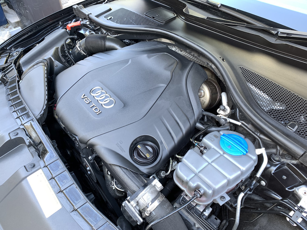 AAFC9E7C-12DA-49B6-BDFF-B1ACA6B80ABB