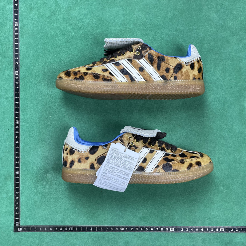 215、Adidas Originals Taekwondo