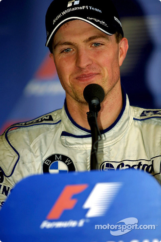 Temporada 2001 de Fórmula 1 F1-san-marino-gp-2001-race-winner-ralf-schumacher-at-the-press-conference