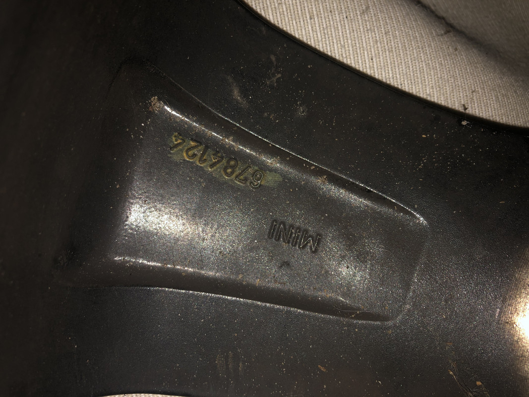 C3221511-6E2A-4DB1-B123-93BB8A1EE901