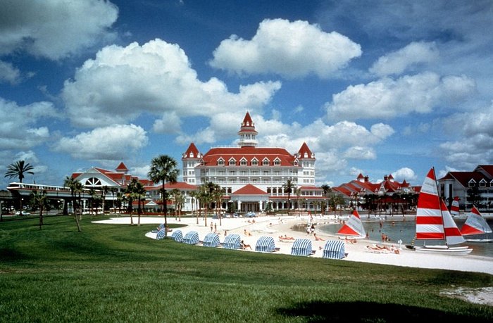 Cheapest places to travel in USA
