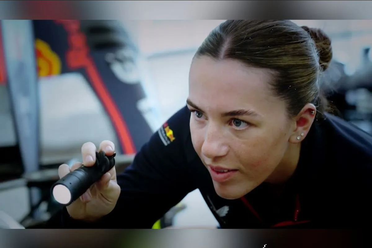 Emmie Jones: La Pionera Mecánica Mujer en Red Bull Racing desde el 2022