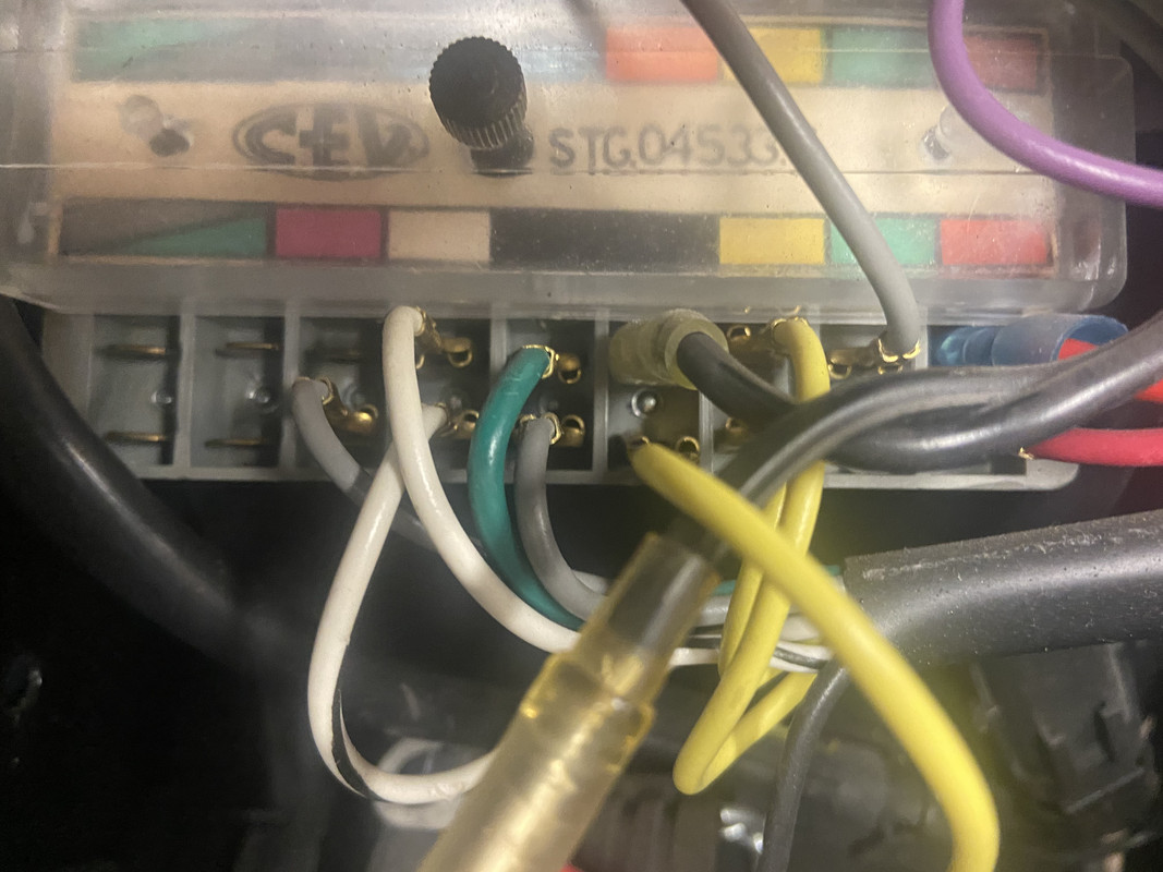 69E44272-5E36-4739-8441-B88FBDF518B4