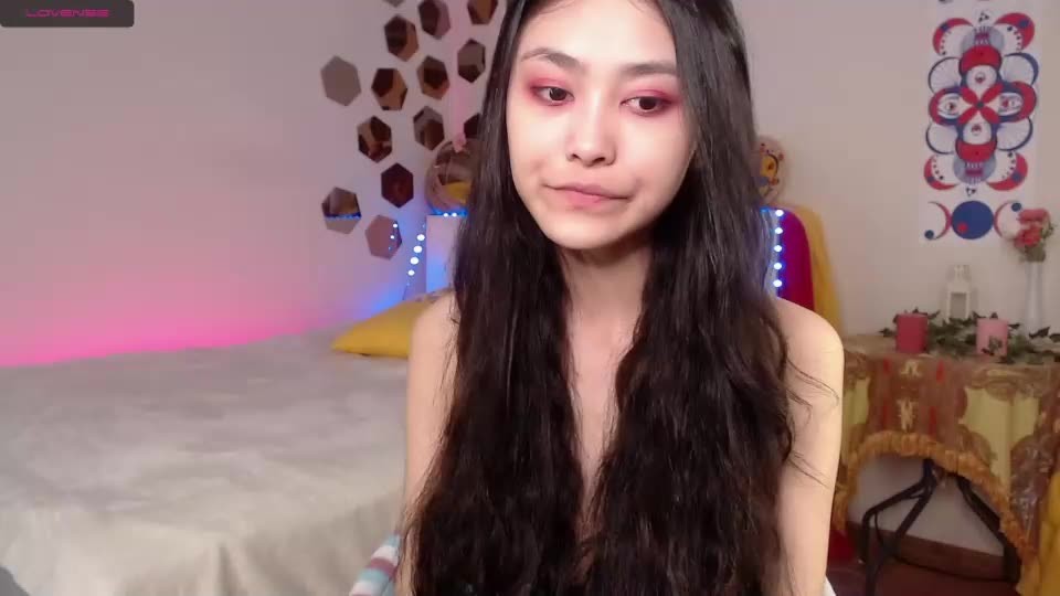 Avemari1a Chaturbate 28 Apr 2021 21-48-47