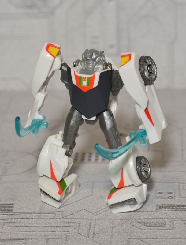 Wheeljack_EZ (3)