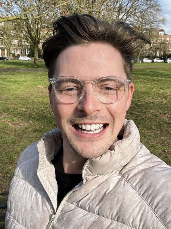 C41D30F5-FED2-47AF-B18C-C1397D61F8FC