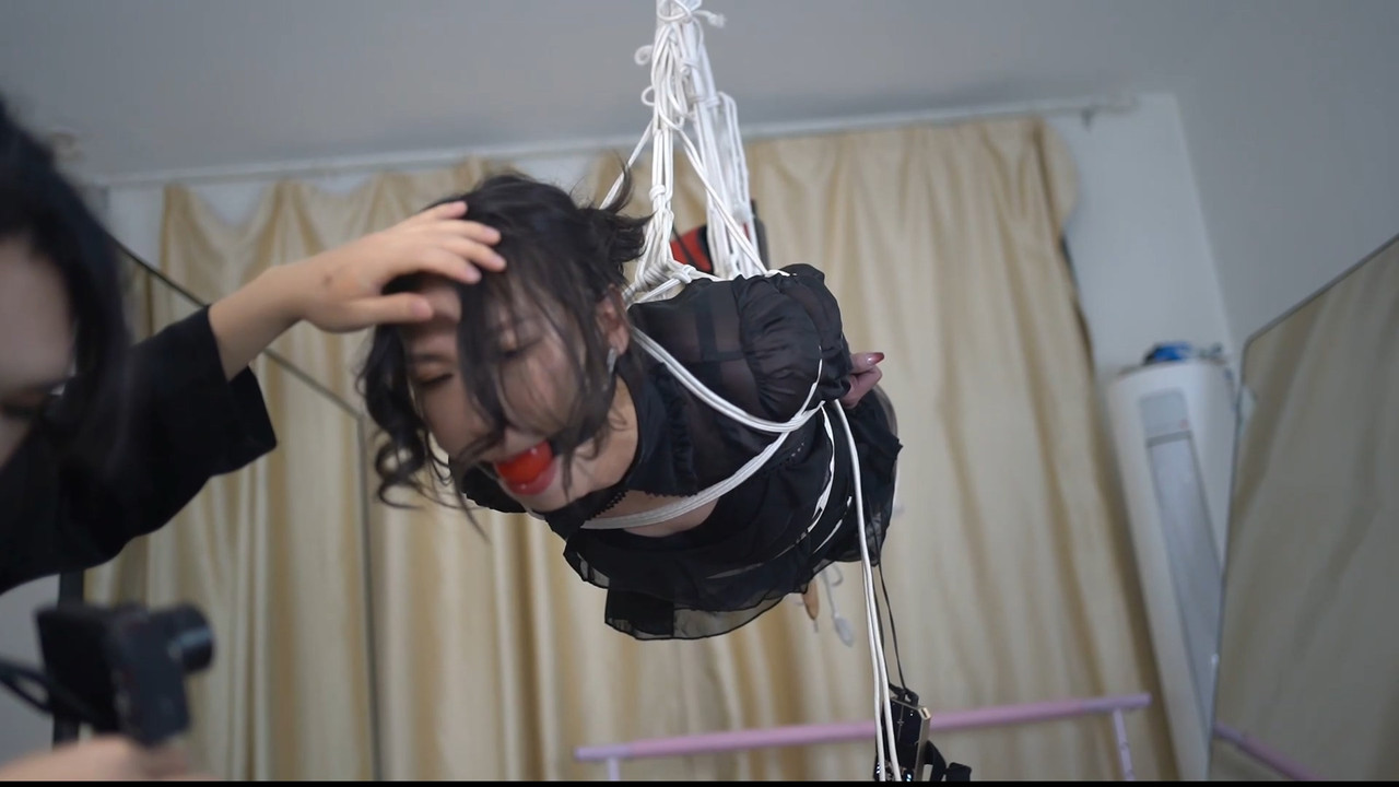 面具男 面具女登场.mp4_20250130_185223.638