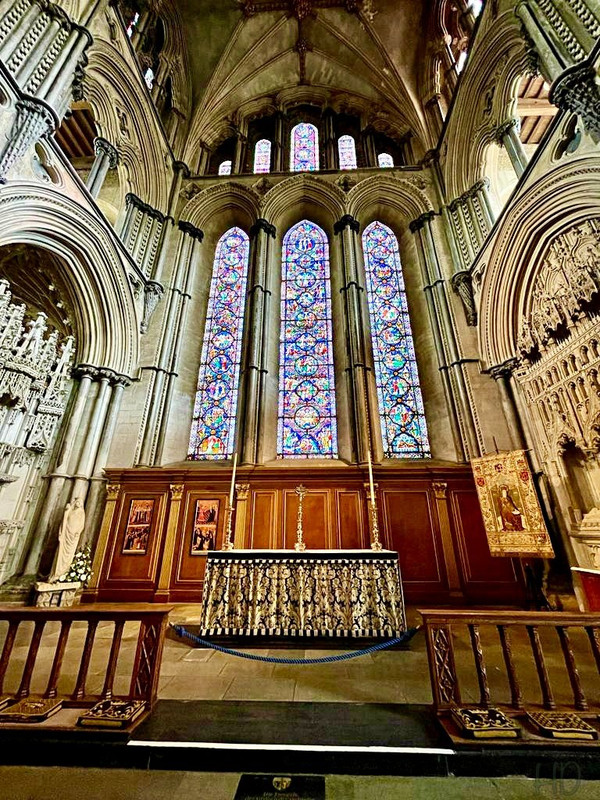 Cathedral-HD-copy.jpg