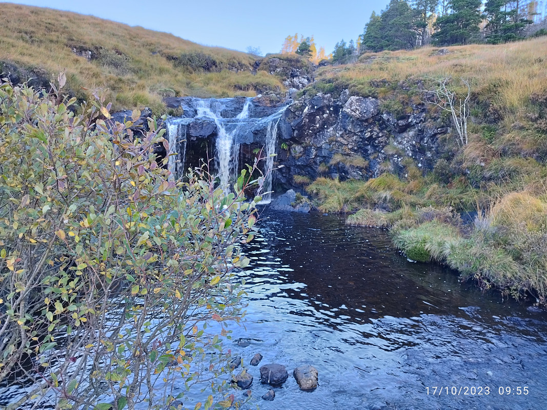 Edimburgo - Highlands - Isla de Skye (8 días) - Blogs de Reino Unido - Día 6 - Fairy Pools - Fort William - Roam West (163 kms.) (6)