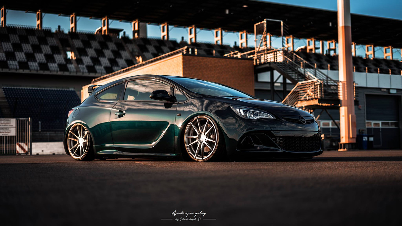 40597880_2175811782656836_7774090311285866496_o (1)