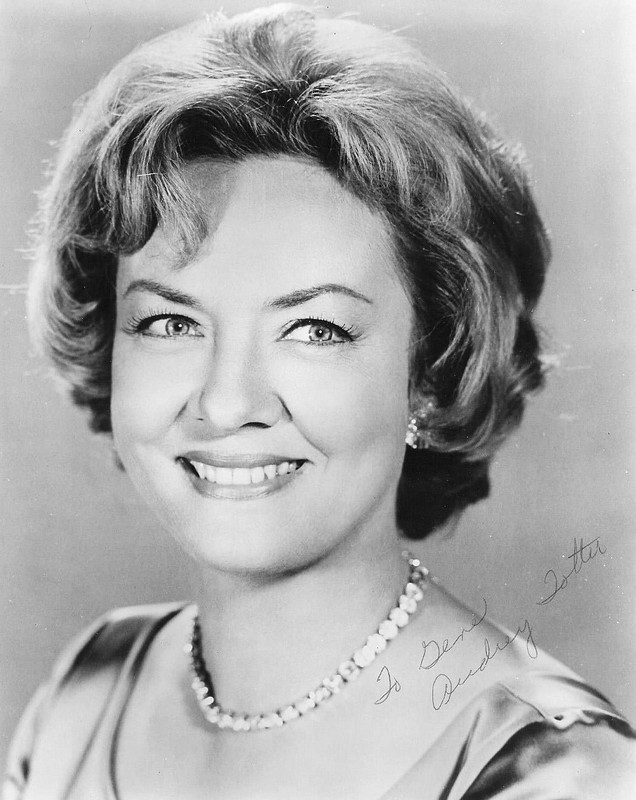 Audrey_Totter_a92