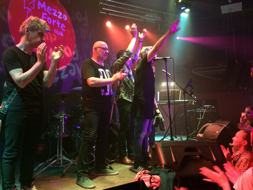 48F1D2F8-5FF7-404D-9024-21DA6F55A29A