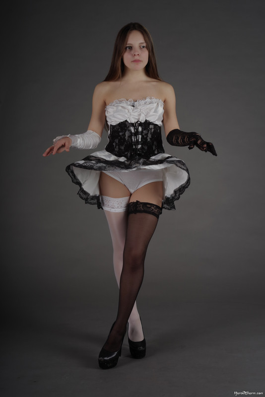 MarvelCharm_Nika-Light-Dark-086