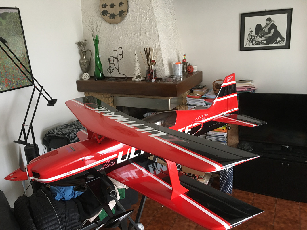 E8ED4C3E-708B-41DE-86CE-542316AE6178