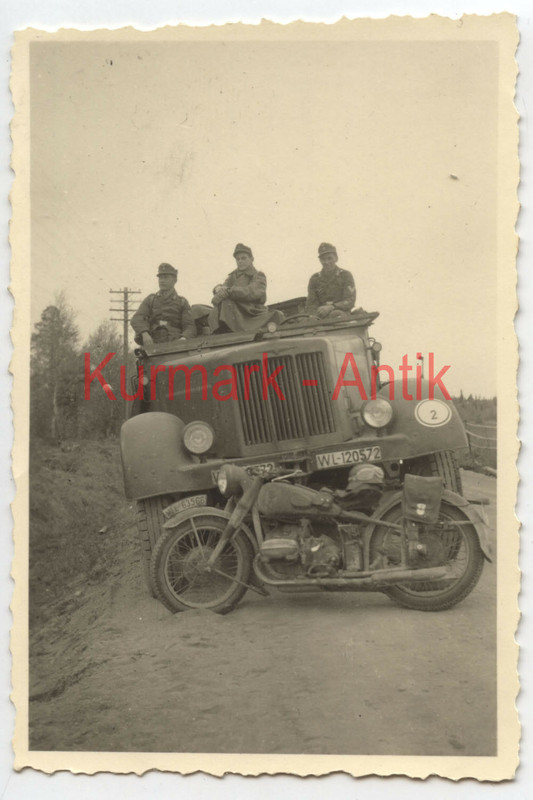 Foto Wehrmacht Norwegen Finnland Eismeerstraße Panzer Halbkette 
