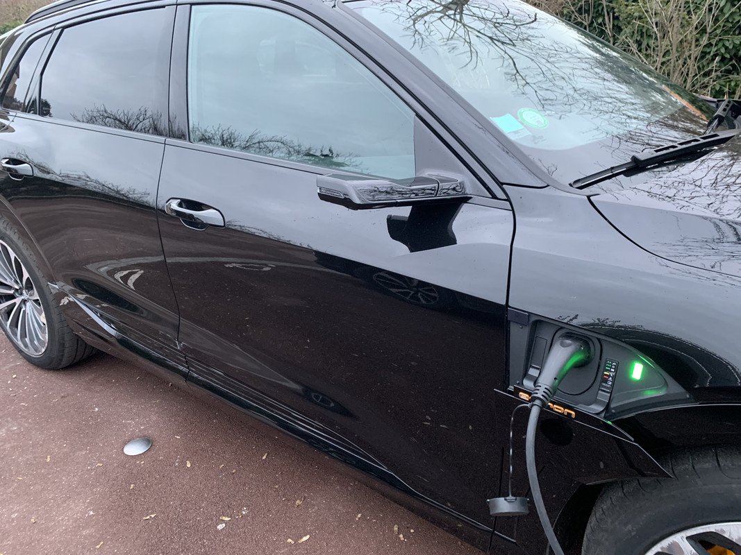 D17BEF2D-F12F-450D-9A73-BD7BD8AD5CEB