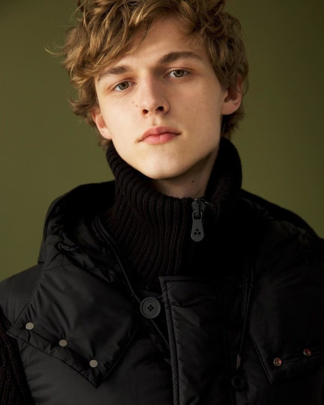 740full-max-barczak (5)