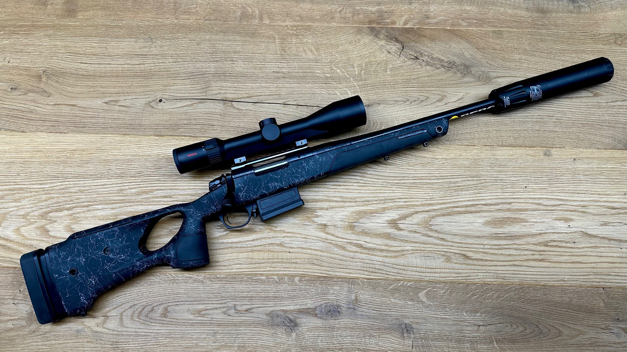 Bergara-B14-Thumbhole-mit-Minox2