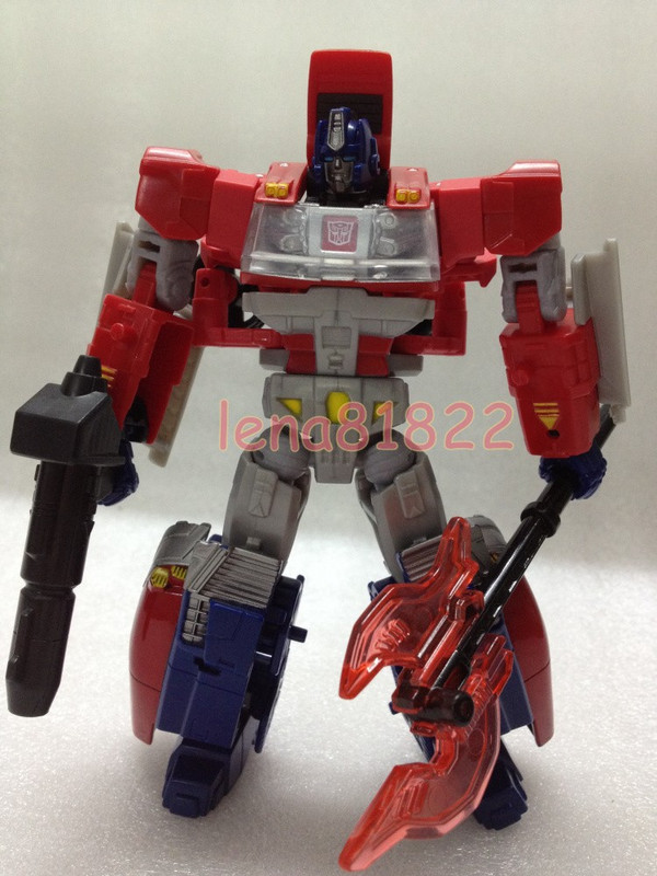 Transformers-Generations-Orion-Pax-05_1374127274
