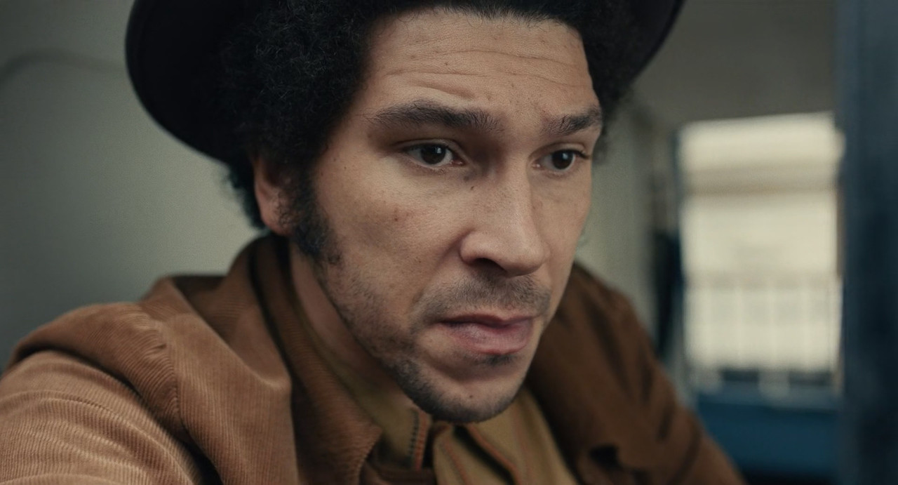 [HR] Cruella (2021) [64B53632]_07