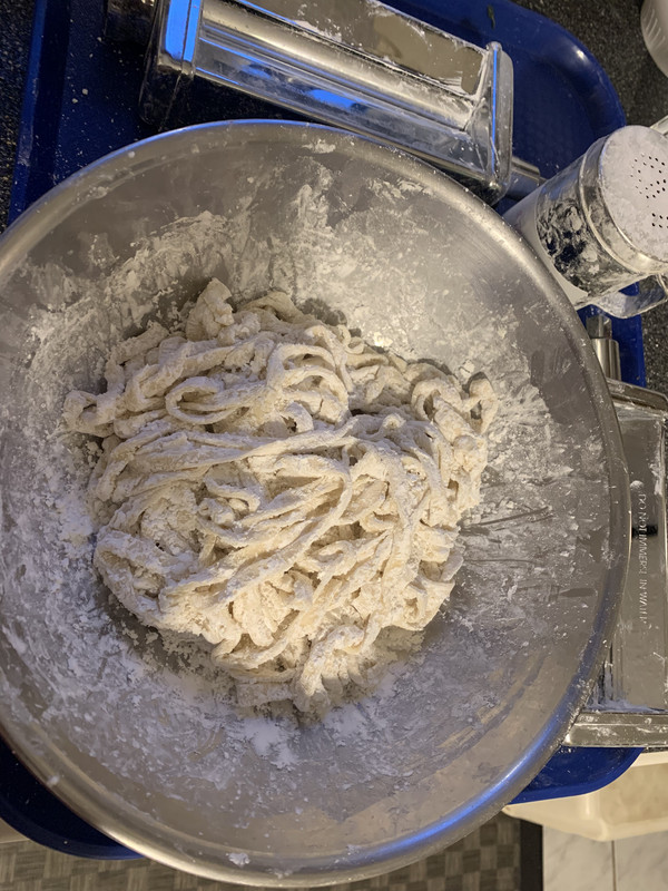 Udon noodles nè chị Gió, chị Gạo DB4455-B3-BF75-45-AD-BF9-E-675-D4-EA0-FC5-C