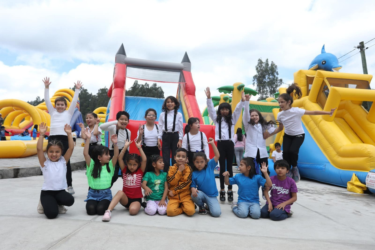 Foto de grupo Satu Dance