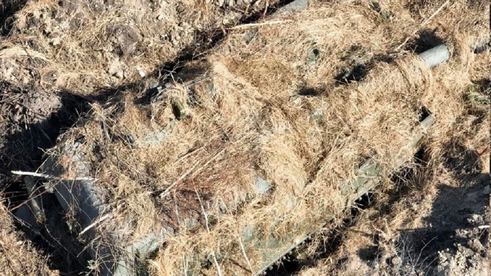 Tropas rusas ¿Por qué usan ramas de arboles para camuflaje en Ucrania?