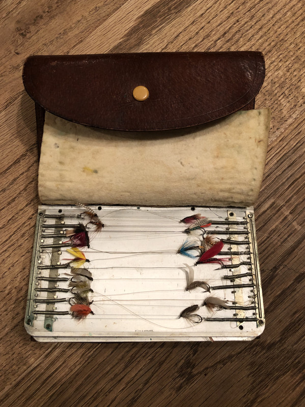 5C77842E-D52C-43FE-B878-B83297FDF164