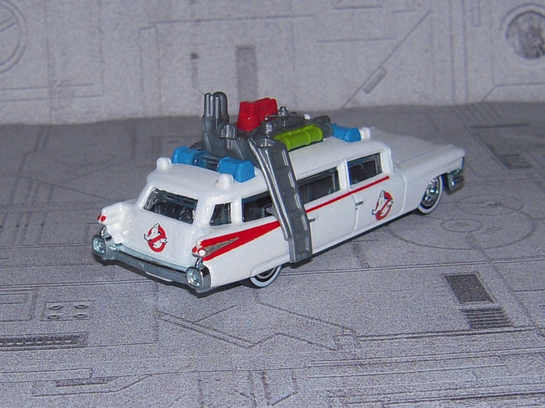 ecto-1 (7)