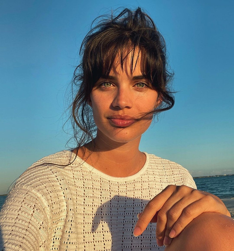 Sara Sampaio - Sexy Mix n°2