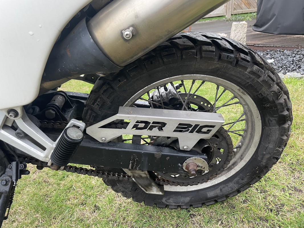 DB66F5F2-57C6-4BA0-B43A-F853A4752908