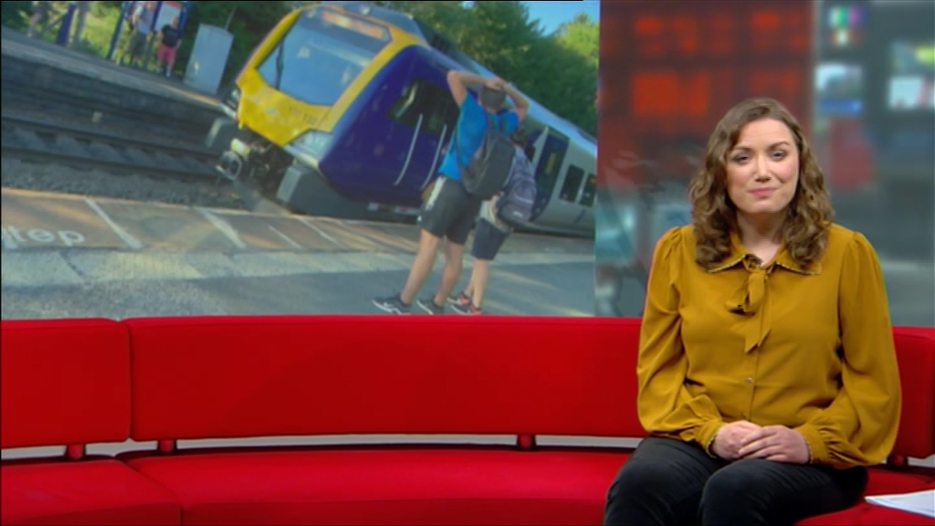 03.25 - 13.30.00 - BBC London News. The latest news, sport and weathe....ts_snapshot_08.23.217