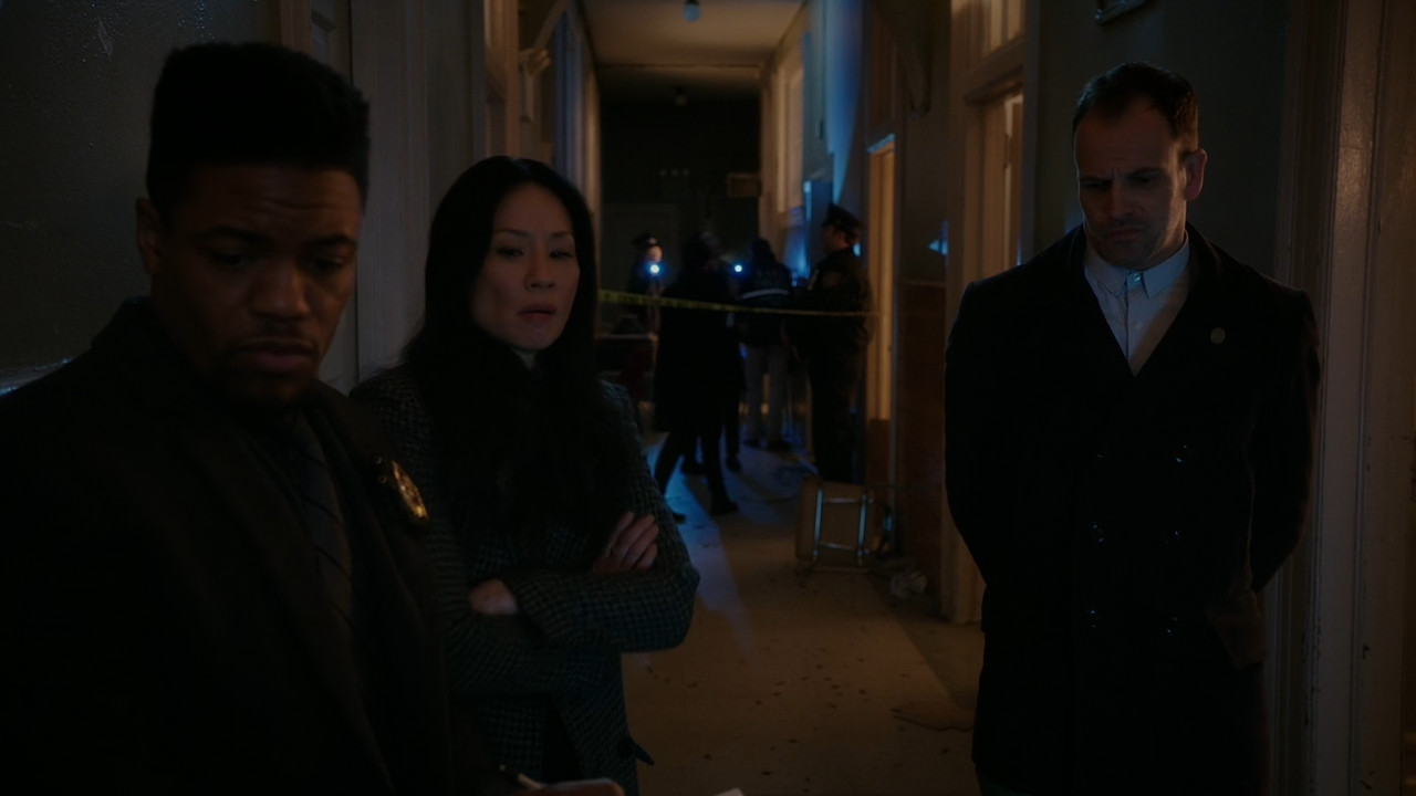 Elementary (2012) - S06E19 - The Geek Interpreter (1080p AMZN WE