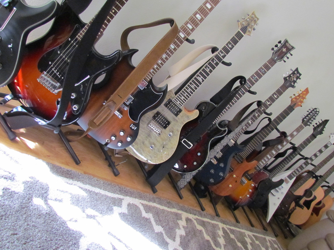 Pointy Guitars And How They Sit On Guitar Stands Sevenstring Org