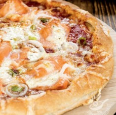 Pizza salmone
