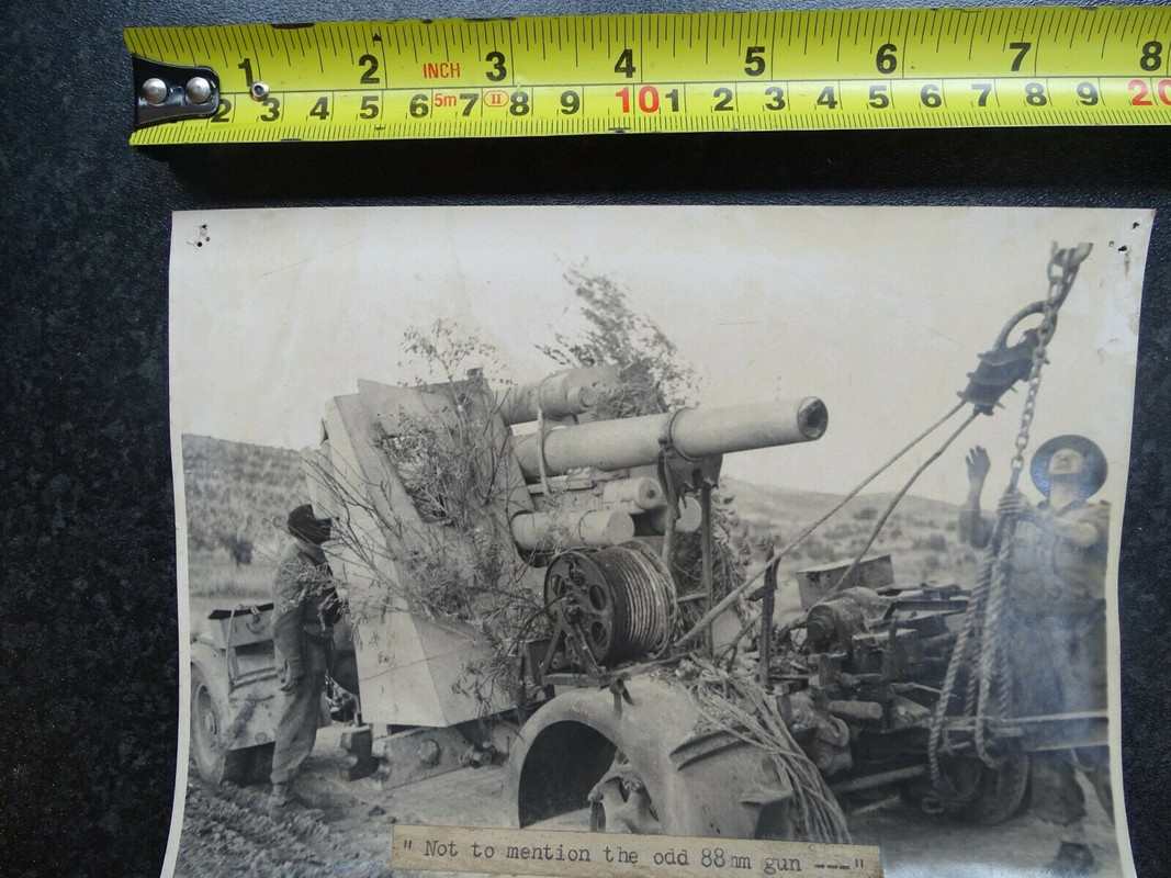 DESTROYED 88MM GERMAN GUN IN TUNISIA
